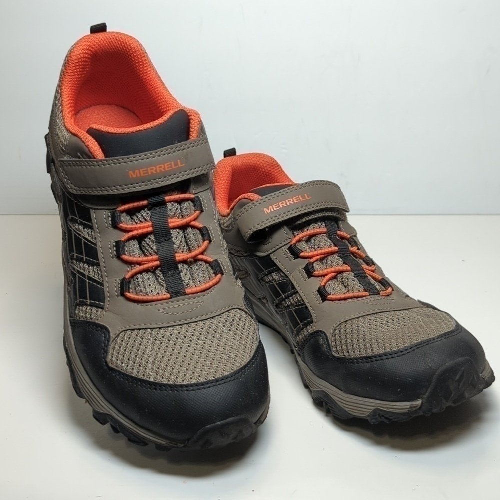 Merrell Moab low Voyager unisex /big kids sneakers 6.5(W) EU 37.5